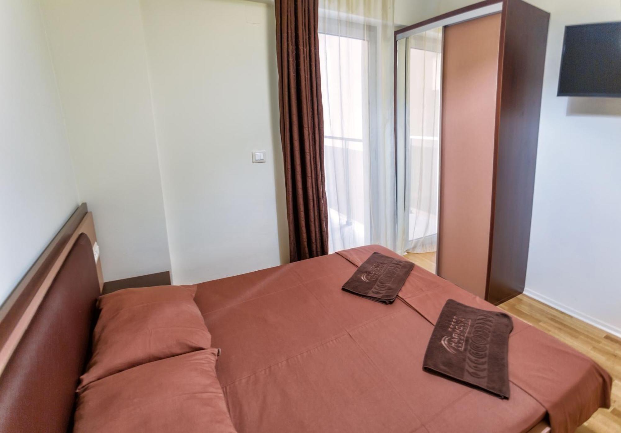 Harmonia Sunny Apartments Budva Kültér fotó